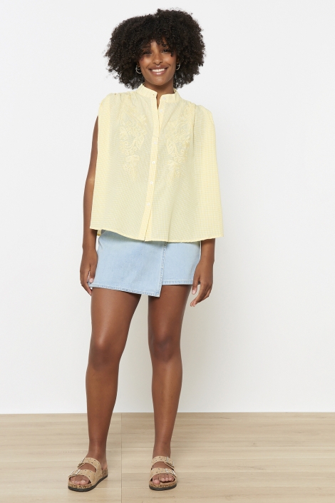 LolaLiza gele dames blouse | Model