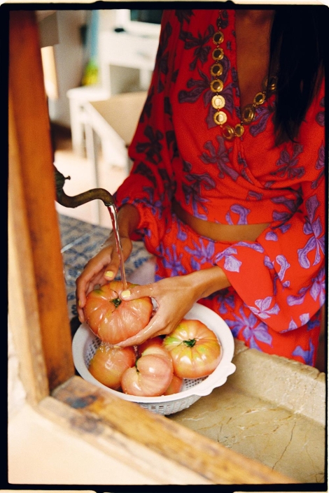 Harper & Yve rode dames blouse | Close up