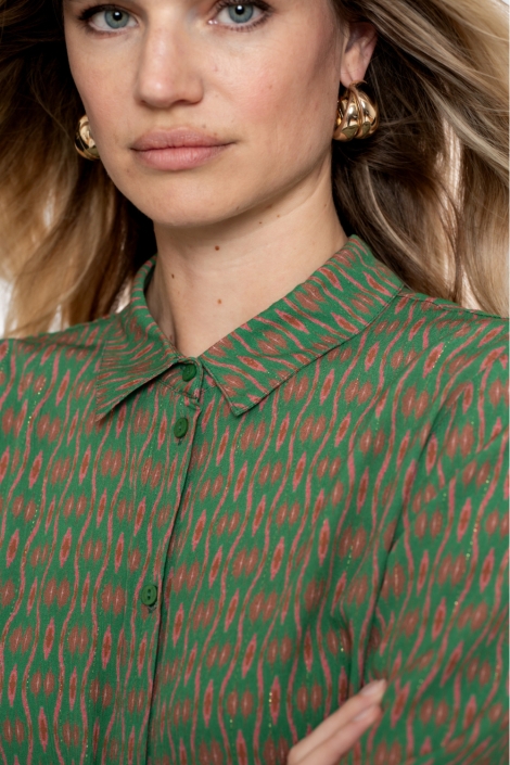 Geisha groene dames blouse | Close up