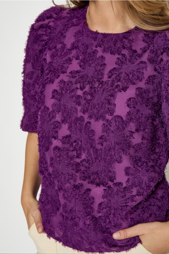 Peppercorn paarse dames blouse | Close up