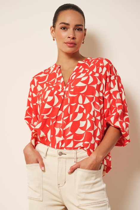 EsQualo rode dames blouse | Model vooraanzicht