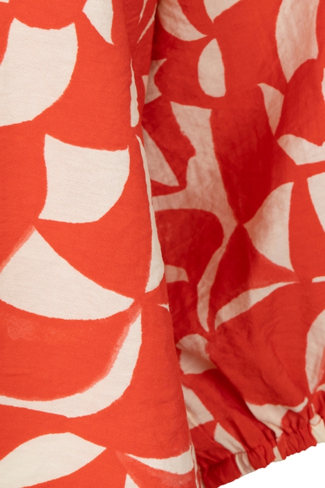 EsQualo rode dames blouse | Close up