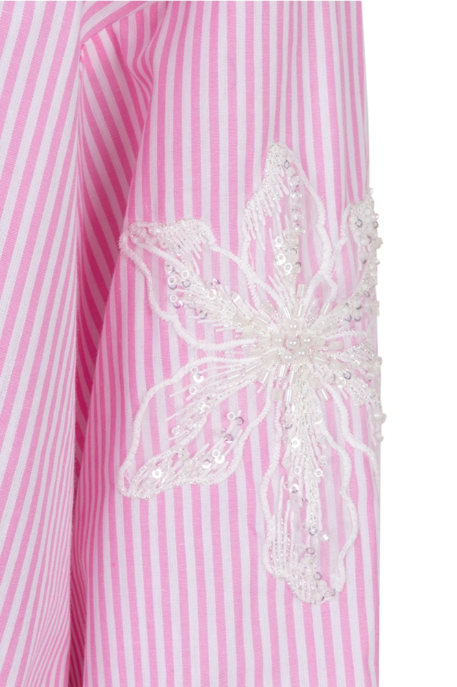 EsQualo roze dames blouse | Close up