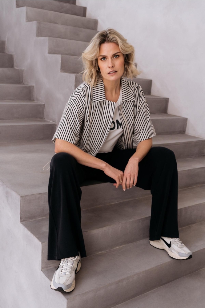 Maicazz ecru dames blouse | Model