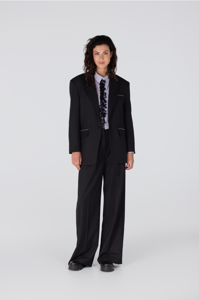 Juffrouw Jansen zwarte dames blouse | Model