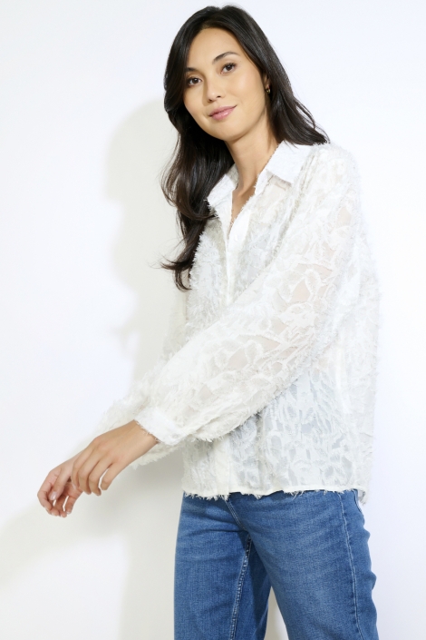 LolaLiza witte dames blouse | Model vooraanzicht