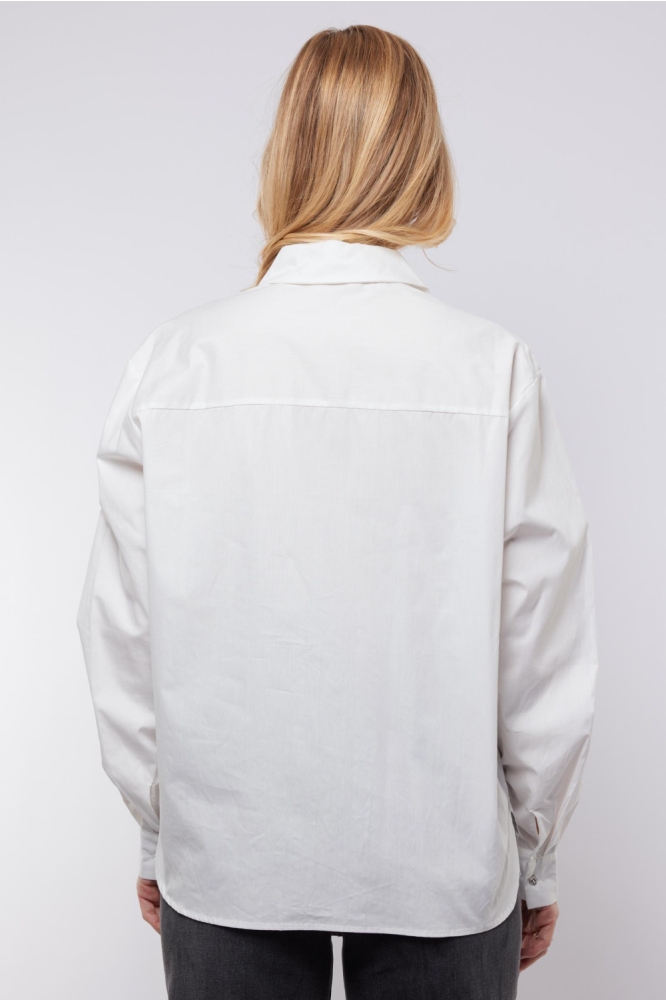 C&S The Label witte dames blouse | Model achteraanzicht