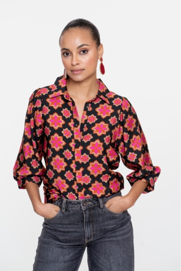 Geisha Blouse RETRO FLOWER PRINT BLOUSE 53664-20 BLACK/ PINK