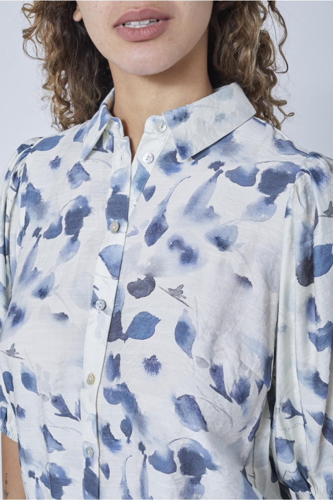 SisterS point beige dames blouse | Close up