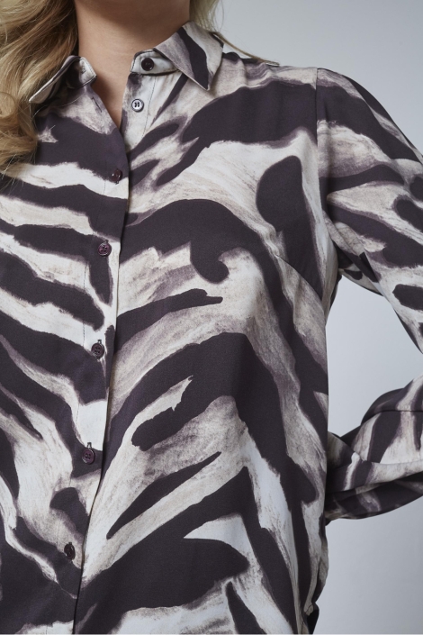 SisterS point bruine dames blouse | Close up