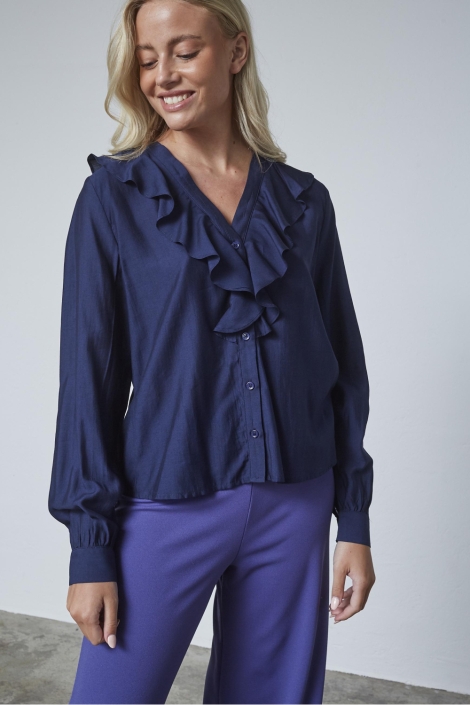SisterS point blauwe dames blouse | Model vooraanzicht