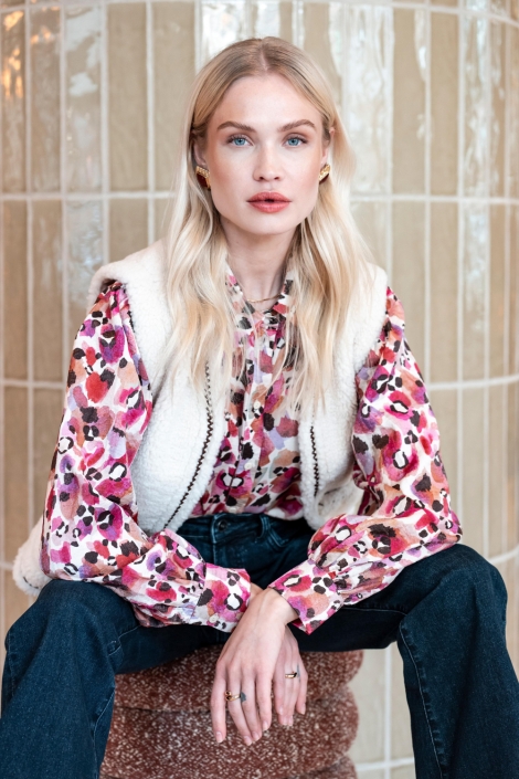 Geisha roze dames blouse | Sfeerbeeld, In situatie