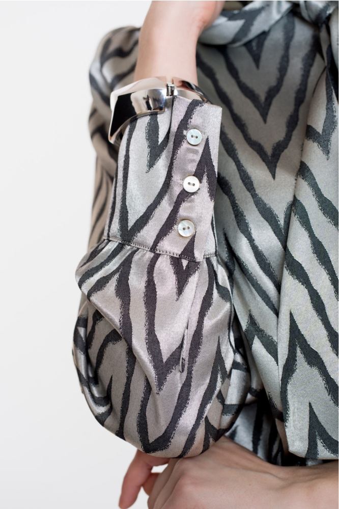 Geisha blauwe dames blouse | Kleurstaal