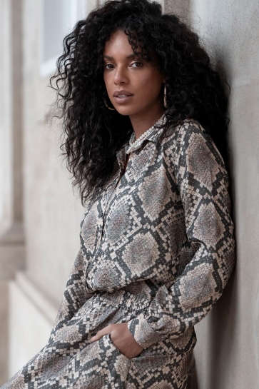 Geisha BLOUSE MET SLANGENPRINT 53644 20 000999 BLACK/SAND