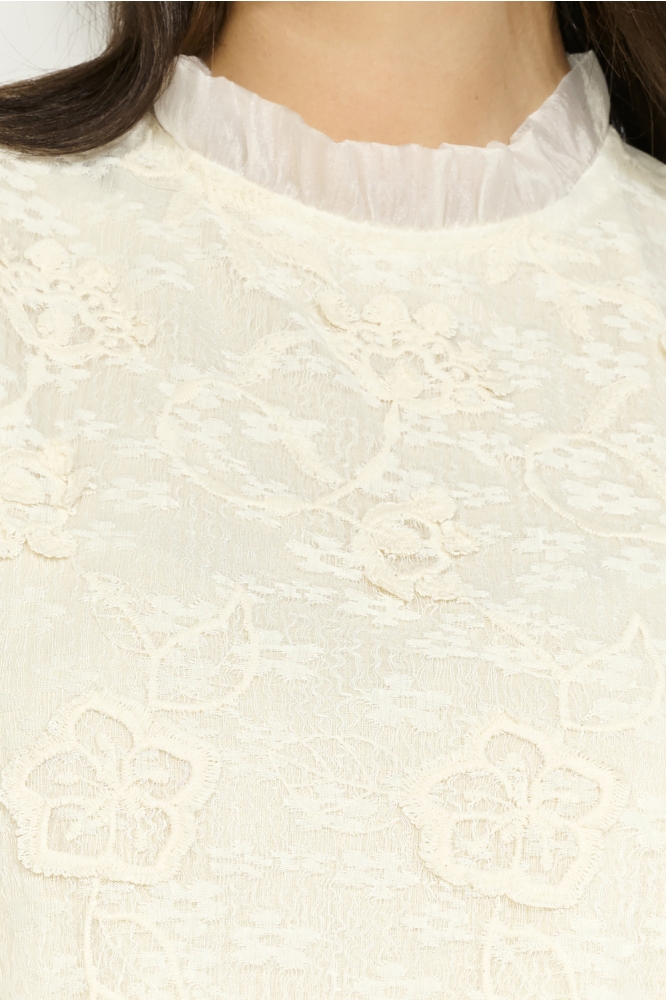 LolaLiza beige dames blouse | Close up