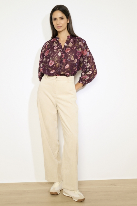 LolaLiza bordeaux dames blouse | Model