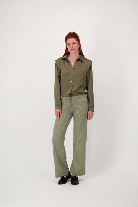 Zusss groene dames blouse | Model