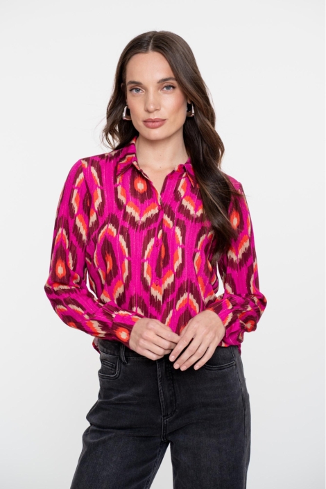 Geisha roze dames blouse | Model vooraanzicht
