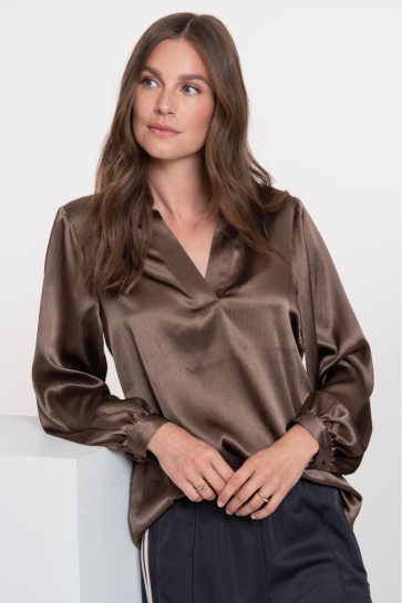 Geisha TOP MET V-HALS EN SATIJNEN LOOK 53860 14 775 BROWN