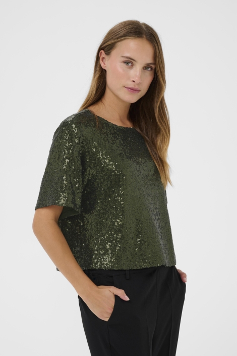 Kaffe groene dames blouse | Model zijaanzicht