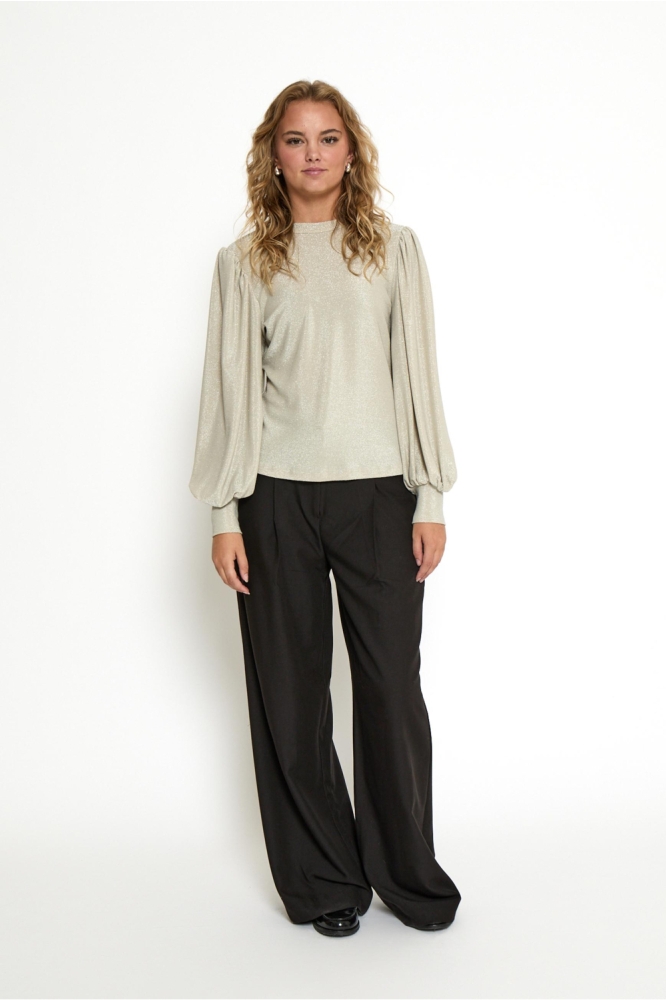 Peppercorn ecru dames t-shirt | Model