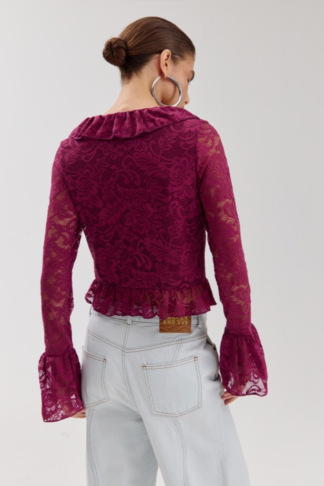 Harper & Yve paarse dames blouse | Model achteraanzicht