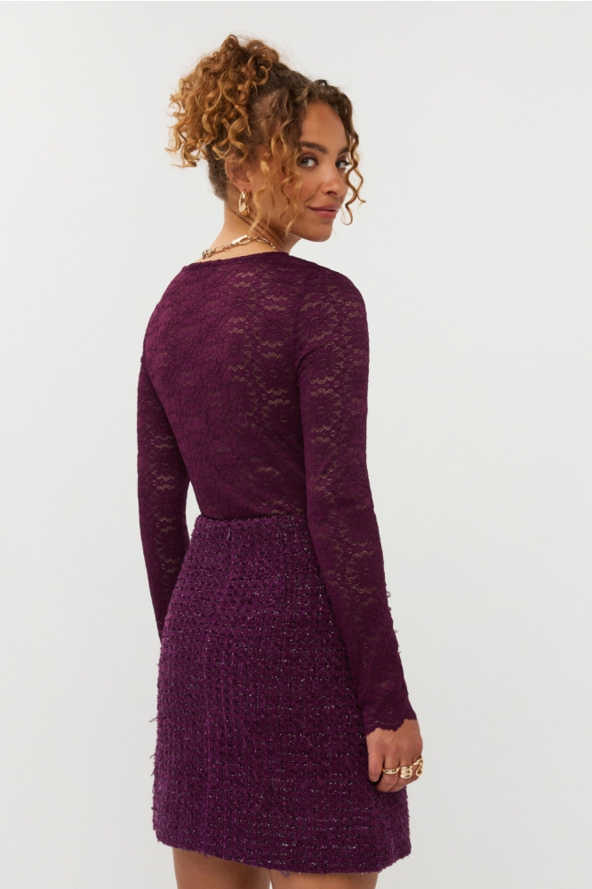 Ydence bordeaux dames t-shirt | Model achteraanzicht