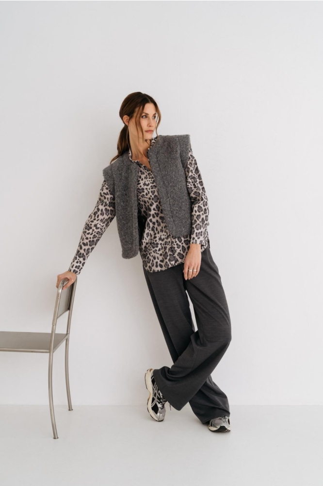 Maicazz grijze dames blouse | Model