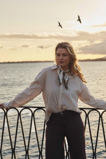 C&S The Label LOT BLOUSE 25NBC12 011523 OFFWHITE/LIGHT CAMEL