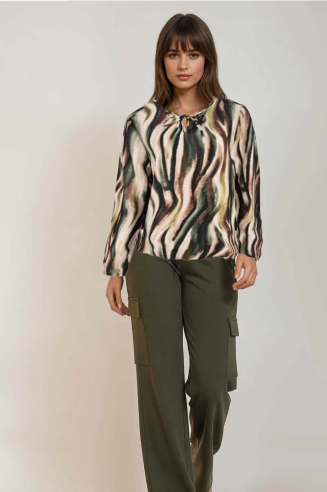 FOS Amsterdam groene dames blouse | Model