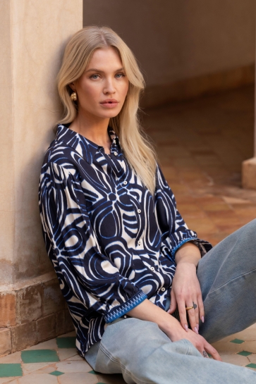Geisha BLOUSE MET GRAFISCHE PRINT 63250 20 Ecru/Navy