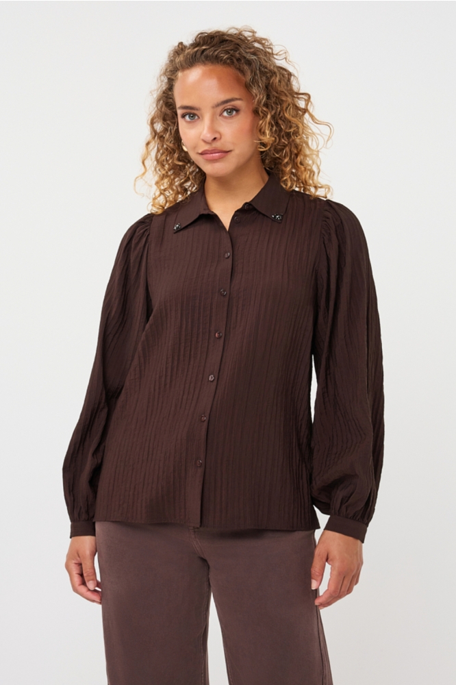 EsQualo bruine dames blouse | Model vooraanzicht