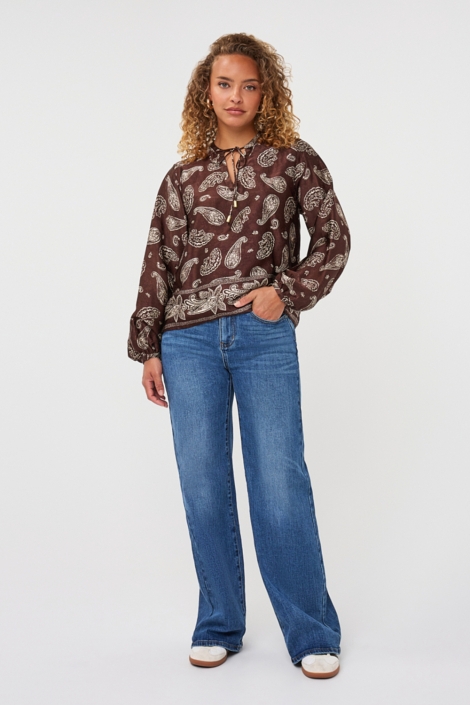 EsQualo bruine dames blouse | Model