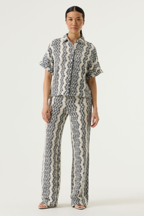 Garcia ecru dames blouse | Model