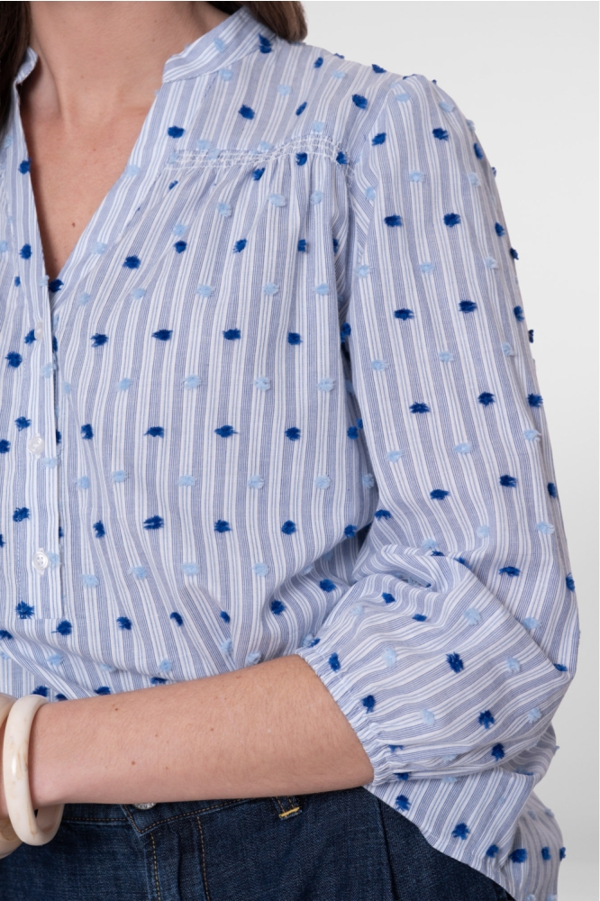 Geisha blauwe dames blouse | Close up