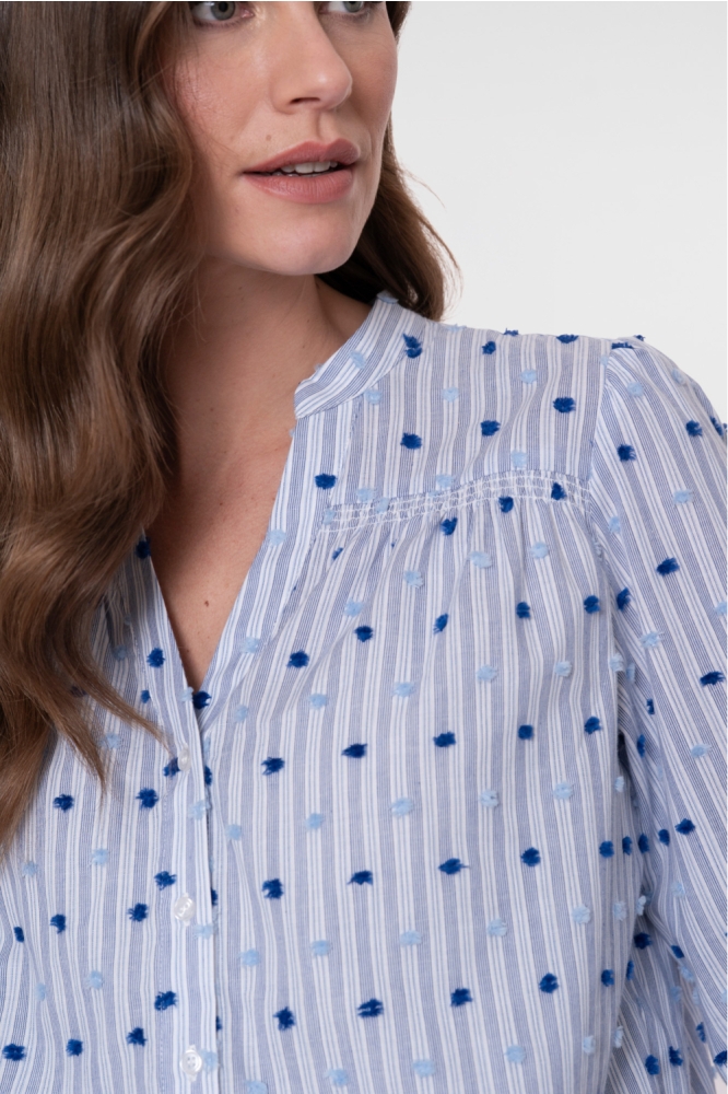 Geisha blauwe dames blouse | Close up