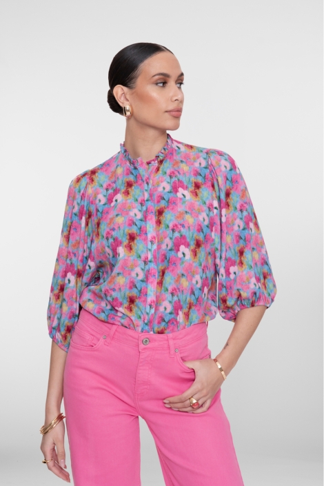 Geisha roze dames blouse | Model vooraanzicht