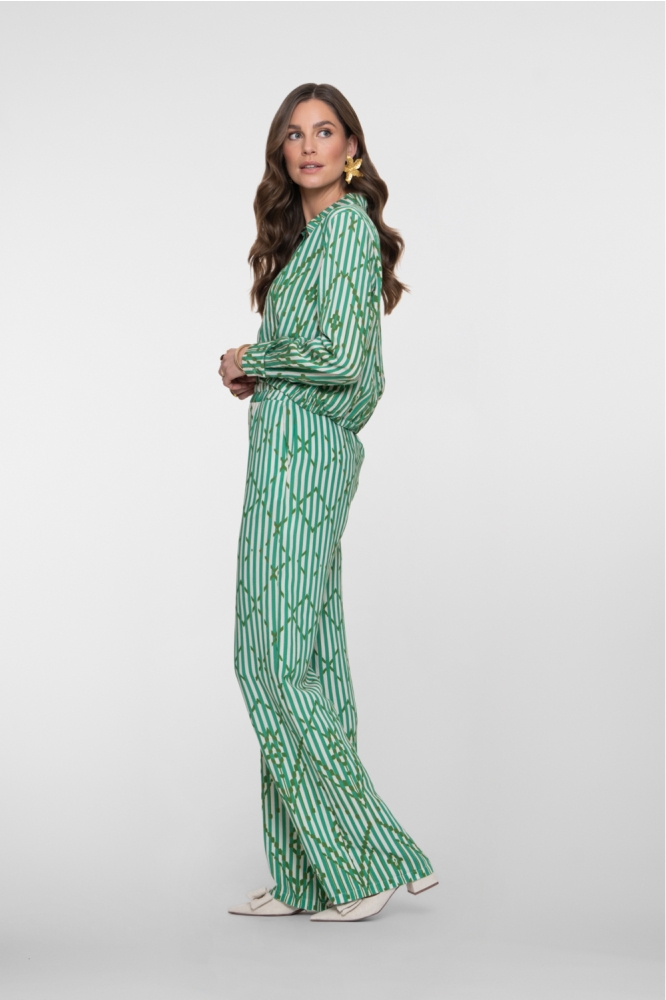 Geisha groene dames blouse | Model