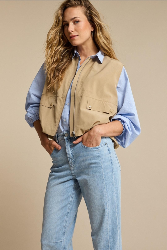 Red Button blauwe dames blouse | Sfeerbeeld, In situatie