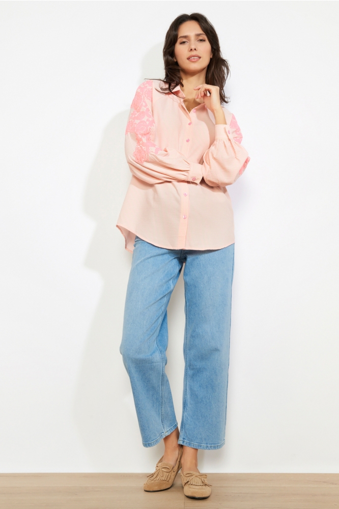 LolaLiza roze dames blouse | Model