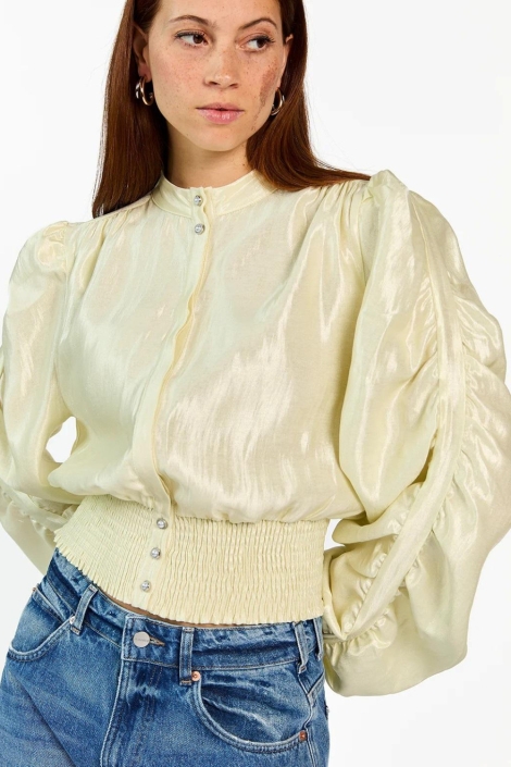 Aaiko gele dames blouse | Close up
