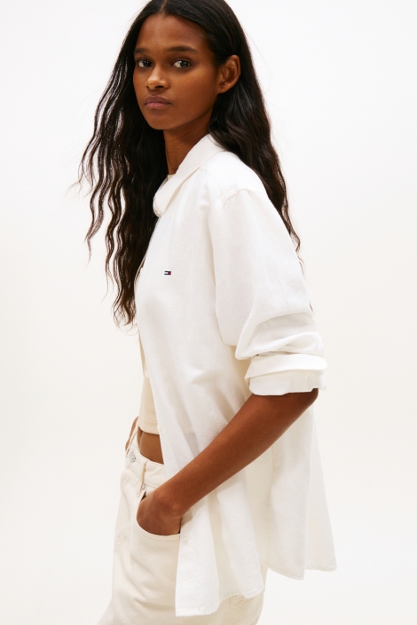 Tommy Jeans ecru dames blouse | Model zijaanzicht