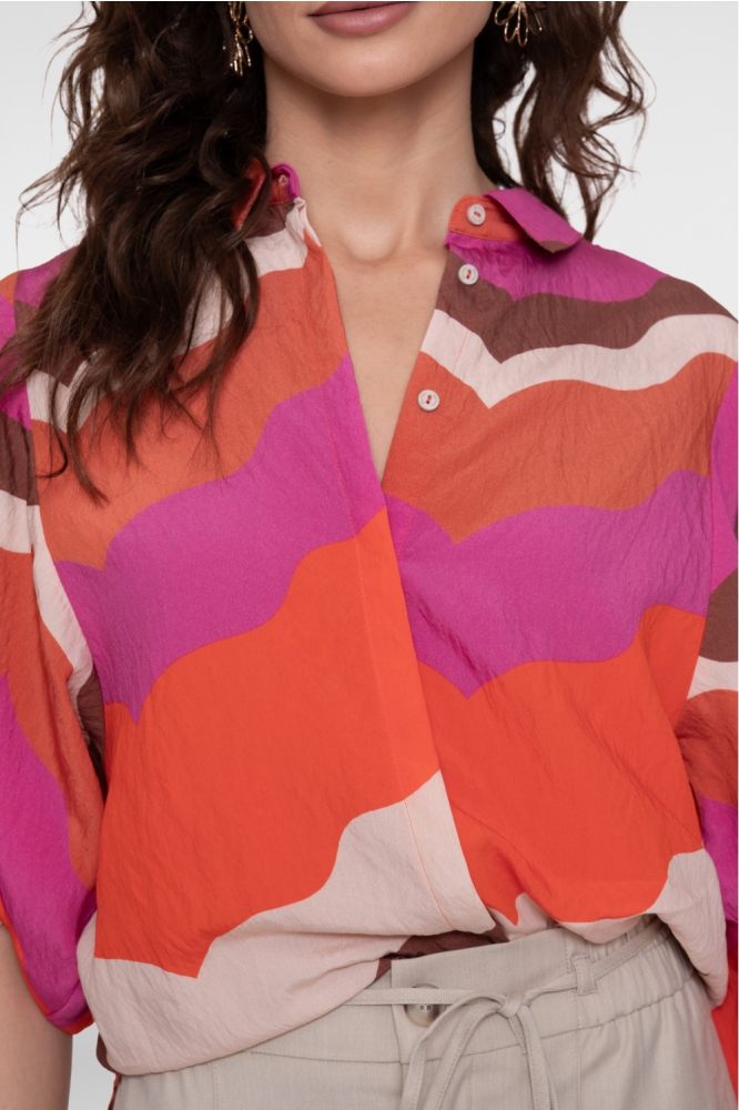 Geisha multi color dames blouse | Close up