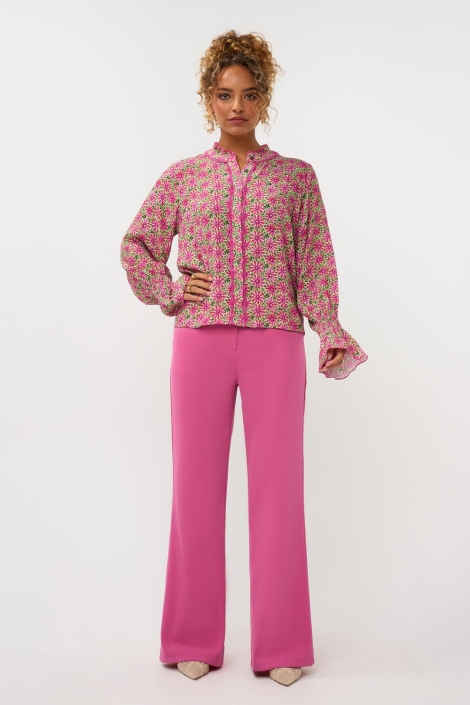 Ydence roze dames blouse | Model