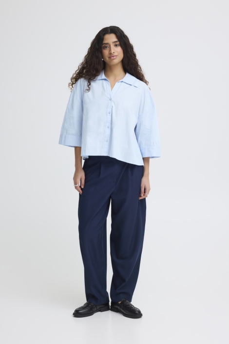Ichi blauwe dames blouse | Model
