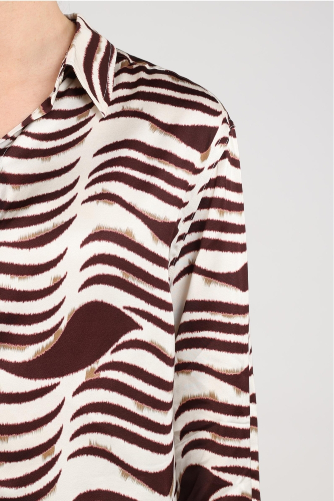 Nukus bordeaux dames blouse | Close up