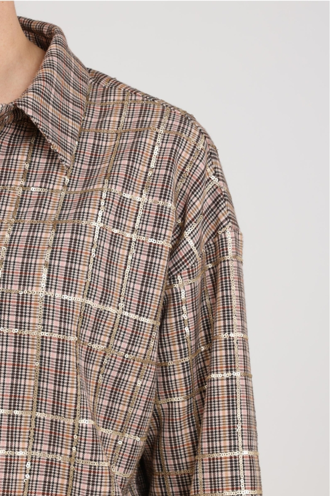 Nukus camel dames blouse | Close up