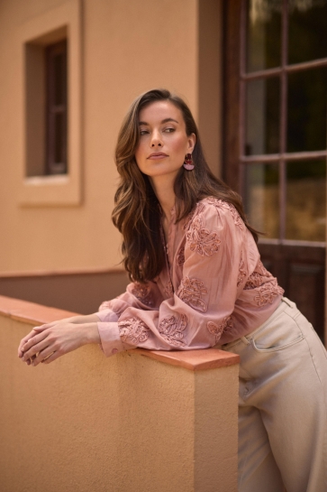 Nukus Blouse ANTONELLA BLOUSE PAILLET FLOWER NKF02156 336 rose