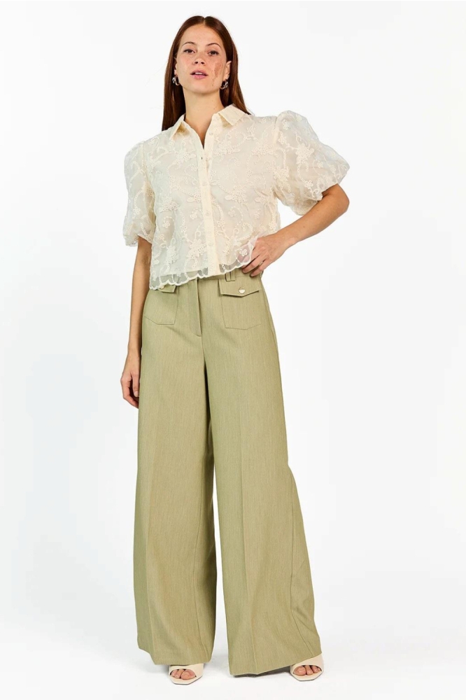 Aaiko ecru dames blouse | Model