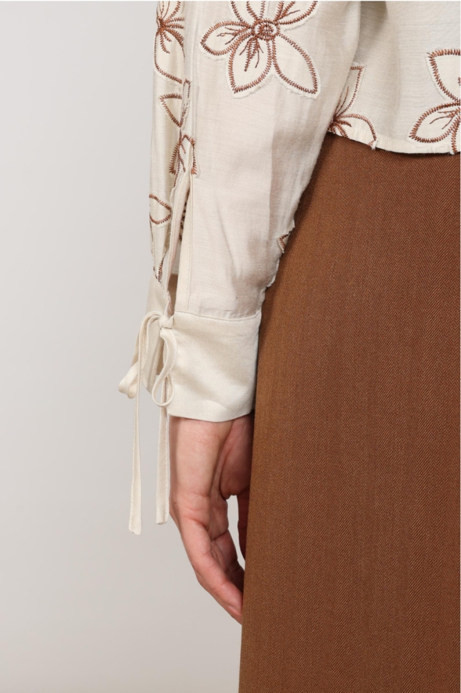 Nukus zand dames blouse | Unique Selling Point